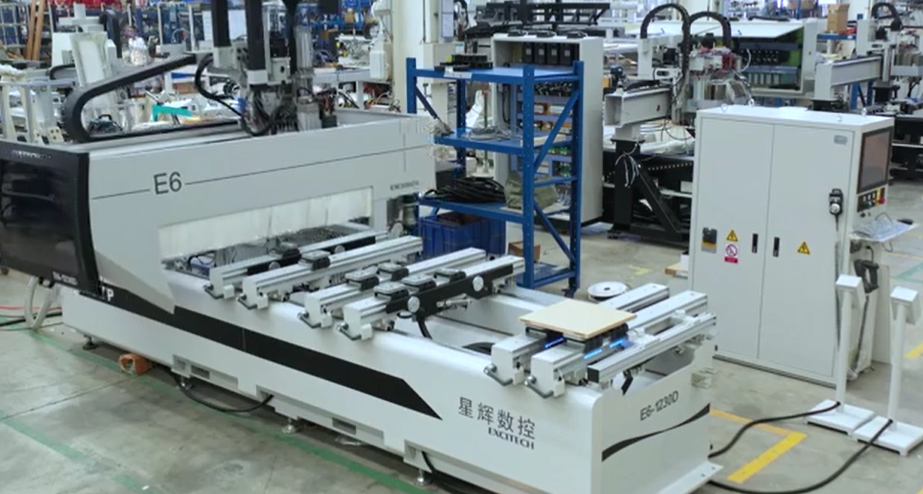 MACHINE DE PORTE PTP